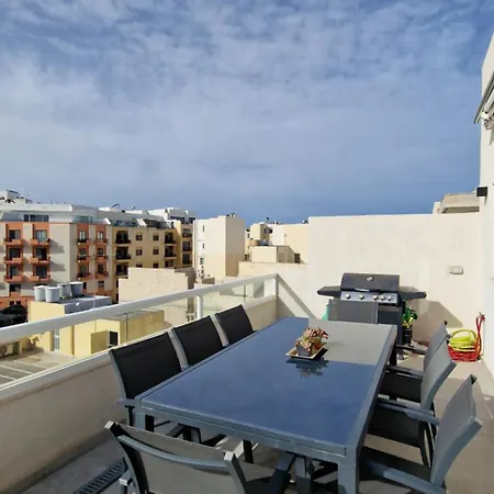Duplex Penthouse With Seaviews Lejlighed *